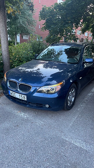 BMW 525i 6 of 13