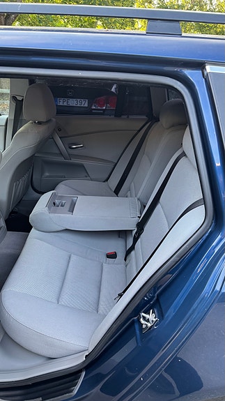 BMW 525i 10 of 13