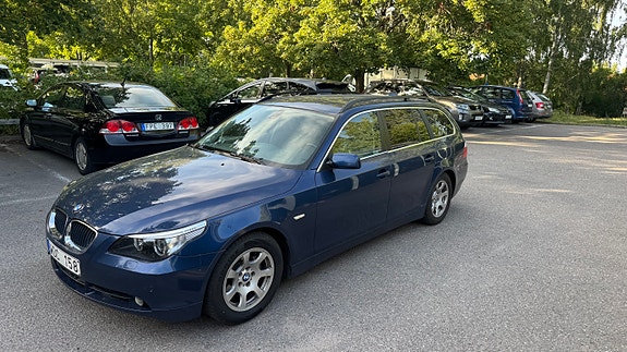 BMW 525i 2 of 13