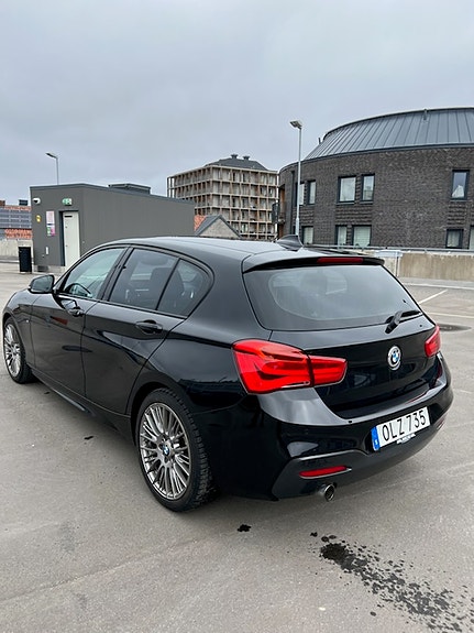 BMW 118i 7 of 8