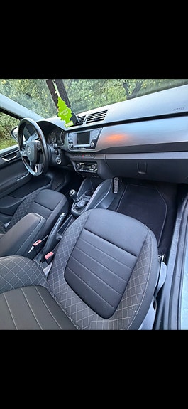 Skoda Fabia 8 of 16