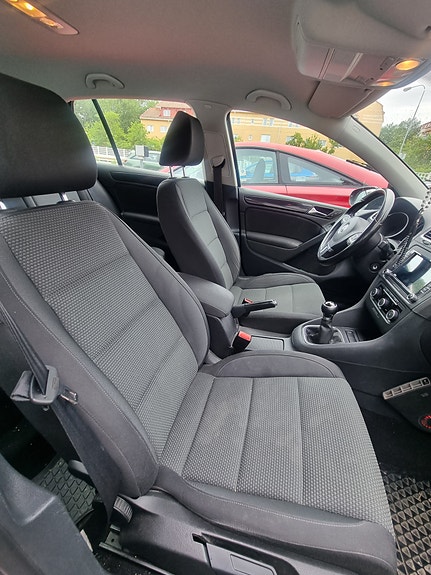 Volkswagen Golf VI 12 of 13