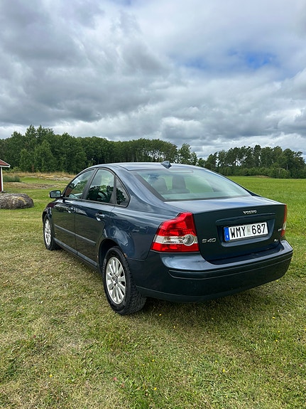 Volvo S40 6 of 12