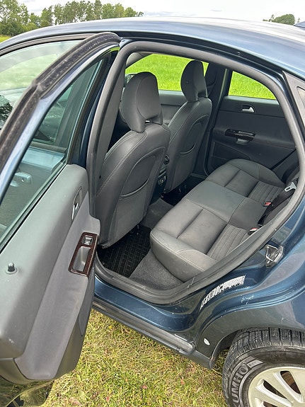 Volvo S40 7 of 12