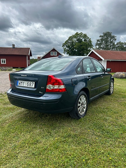 Volvo S40 4 of 12
