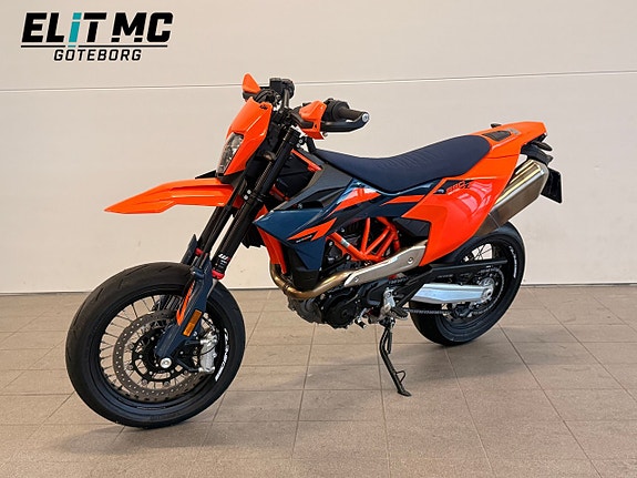 KTM | 690 SMC-R | Wheelie Control | ABS | Launch Control 16 of 21
