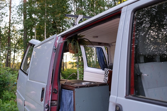 Volkswagen Transporter 4 of 14