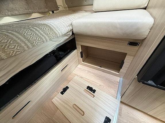 Dreamer Camper Five. 5 sitt /sovpl+Automat+160hk+320Ah Litiumbatt 4,25t 22 of 30