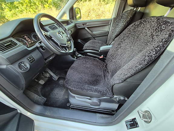 Volkswagen Caddy 6 of 8