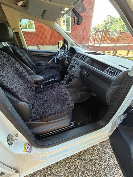 Volkswagen Caddy 7 of 8