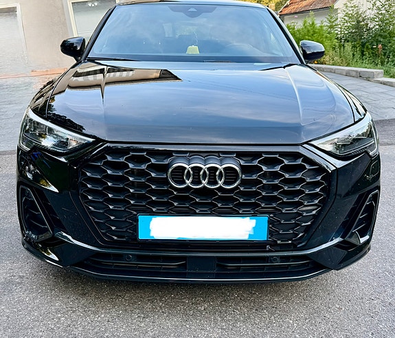 Audi Q3 6 of 7