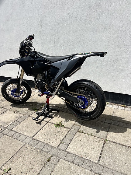 Fantic 125-XE 4 of 5
