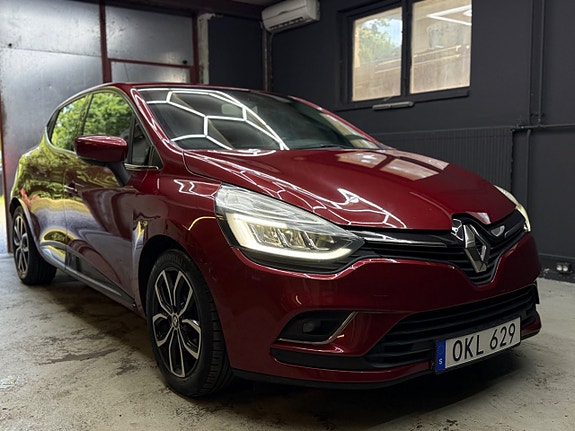 Renault Clio 6 of 16