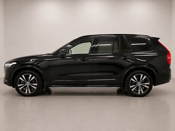 Volvo XC90 4 of 15