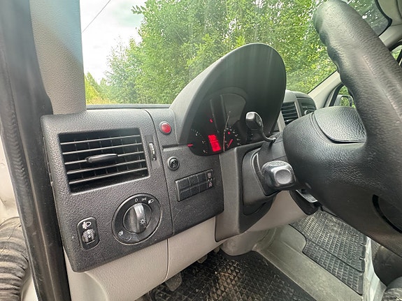 Volkswagen Crafter 35 8 of 16
