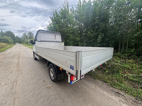 Volkswagen Crafter 35 4 of 16