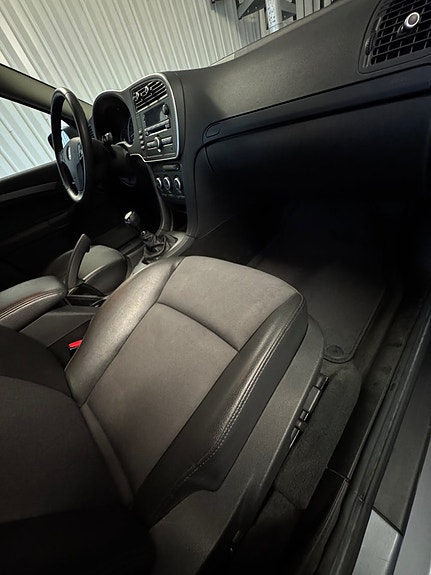 Saab 9-3 8 of 21