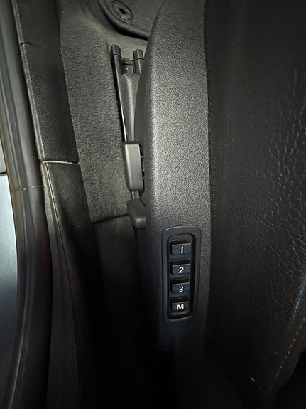 Saab 9-3 7 of 21