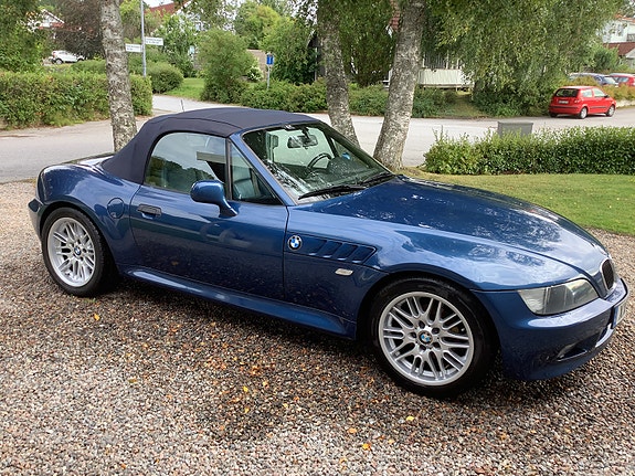 BMW Z3 2 of 6