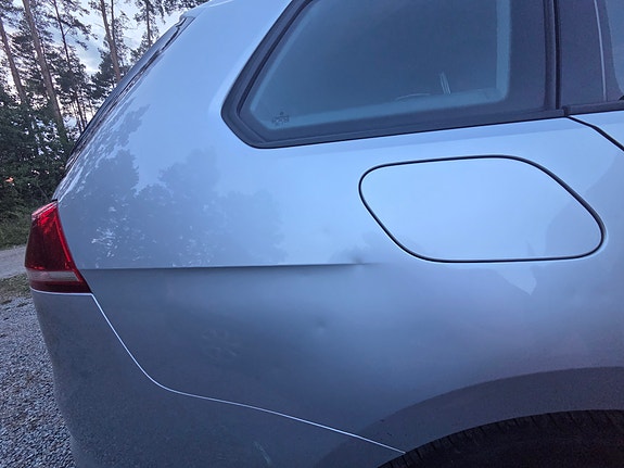 Volkswagen Golf VII 8 of 10