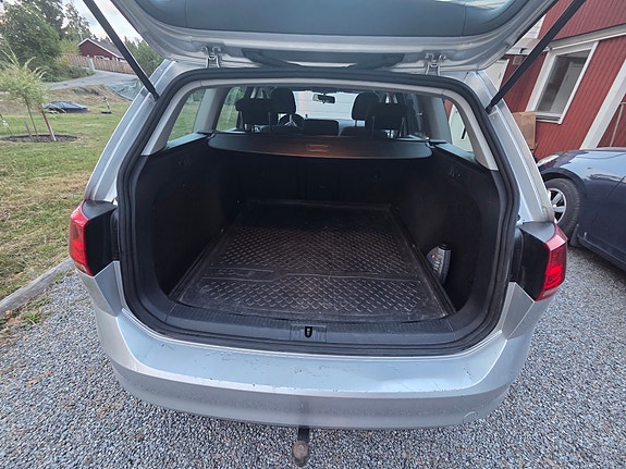 Volkswagen Golf VII 6 of 10