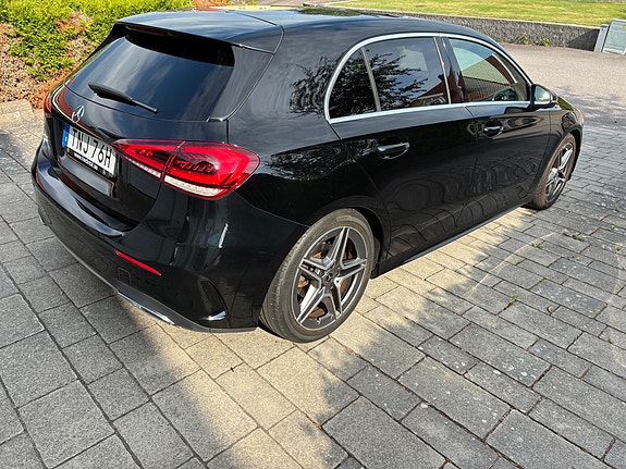 Mercedes-Benz A180 4 of 11