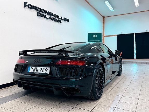 Audi R8 7 of 21