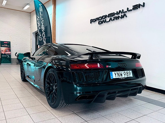 Audi R8 8 of 21