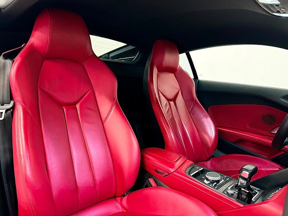 Audi R8 13 of 21