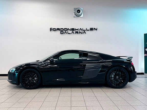 Audi R8 5 of 21