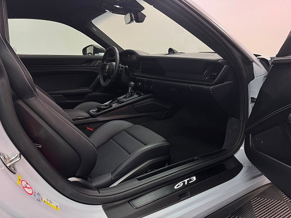 Porsche 911 14 of 20