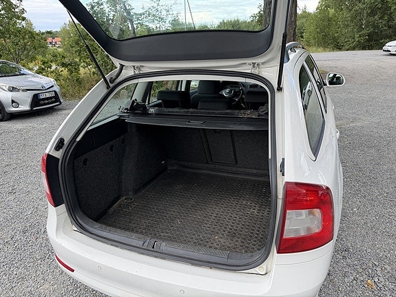 Skoda Octavia 16 of 19
