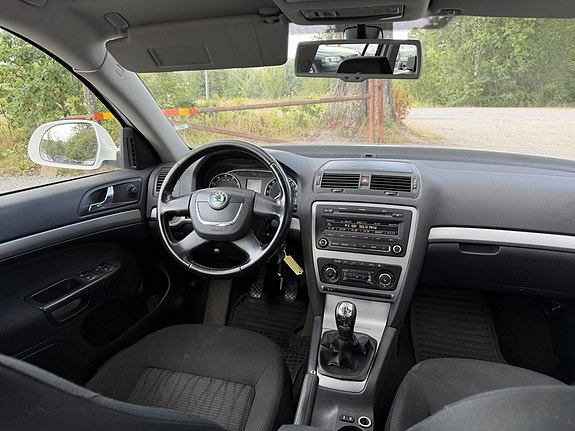 Skoda Octavia 9 of 19