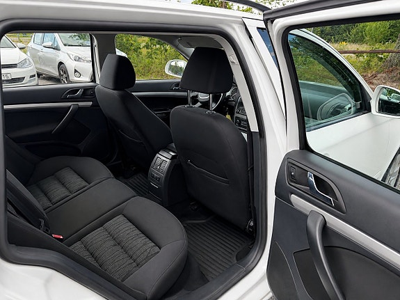 Skoda Octavia 11 of 19