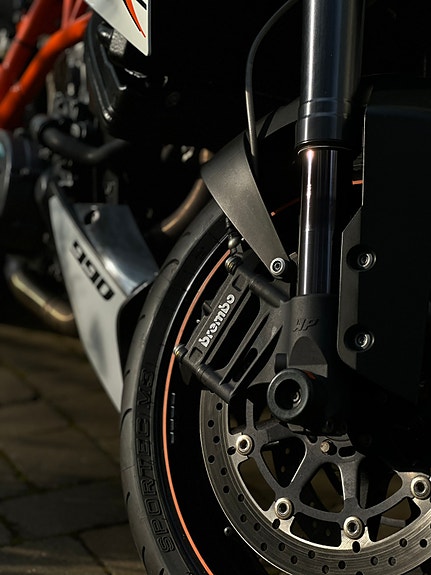 KTM 990 SUPERDUKE R 10 of 10