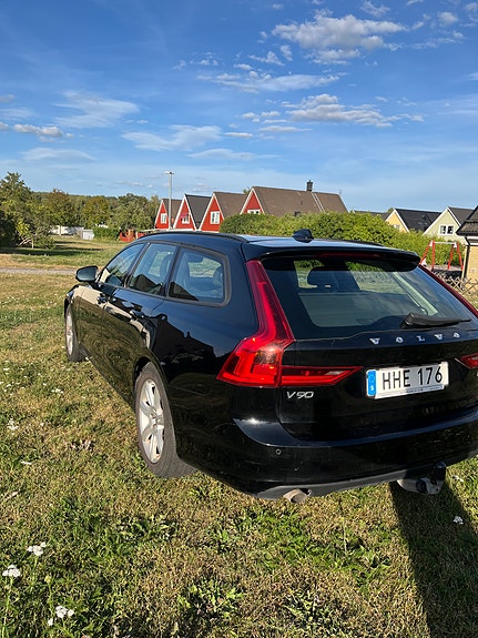 Volvo V90 3 of 7