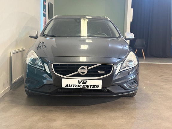 Volvo V60 10 of 25