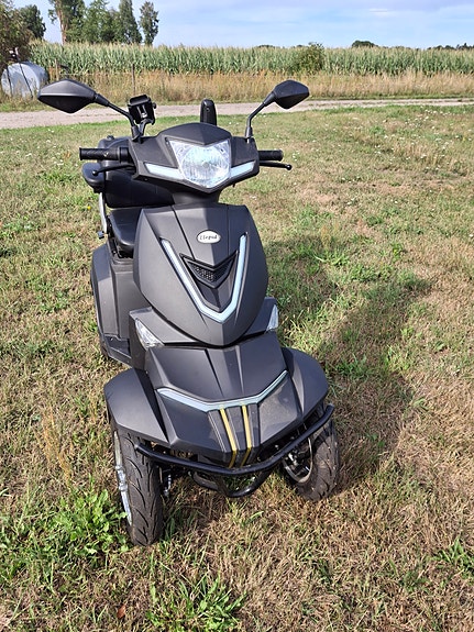 Eloped Elite X 3 of 4