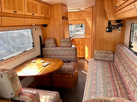 Mercedes-Benz Hymer Star line 640 13 of 18