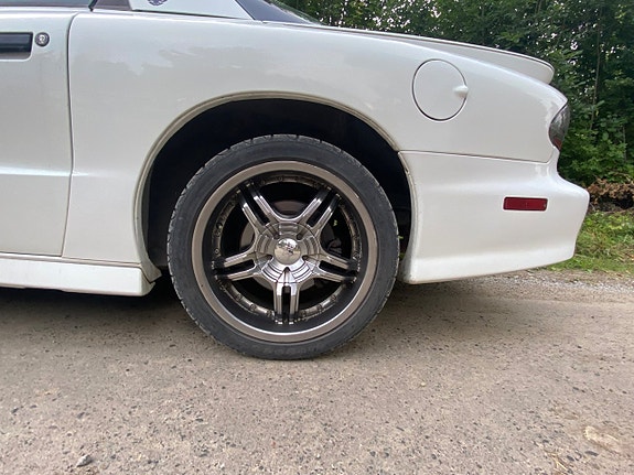 Pontiac Firebird 9 of 20