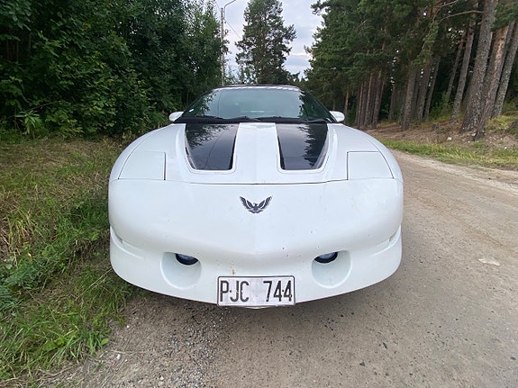 Pontiac Firebird 2 of 20