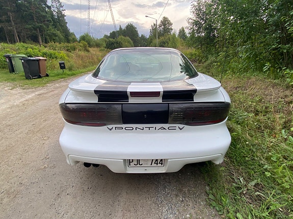Pontiac Firebird 5 of 20