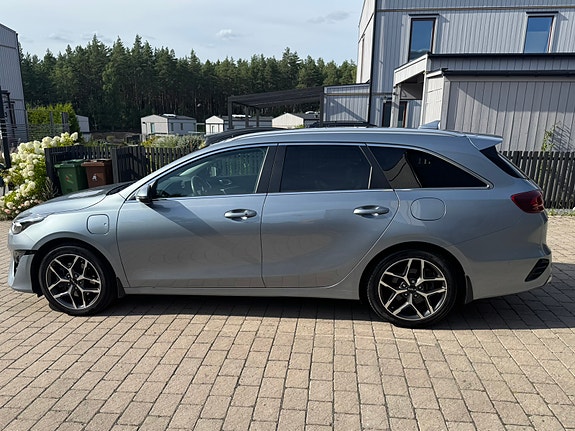 Kia Ceed 3 of 20