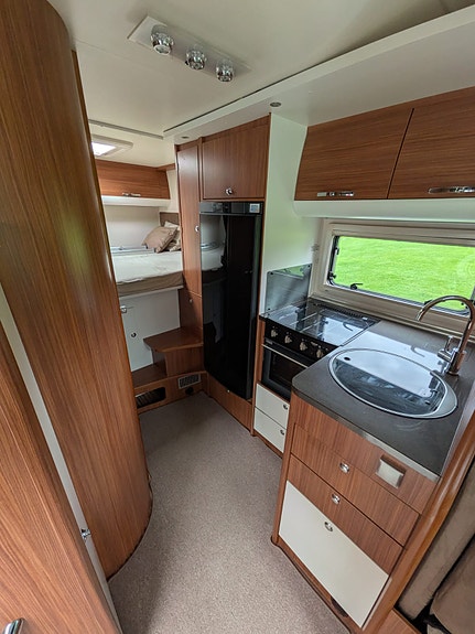 Adria Matrix M 680 SP 5 of 12