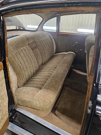 BMW 502 8 of 16