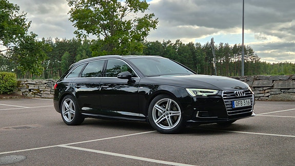 Audi A4 3 of 6