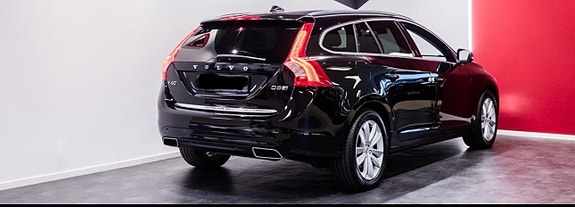 Volvo V60 14 of 15