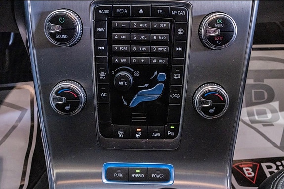 Volvo V60 7 of 15