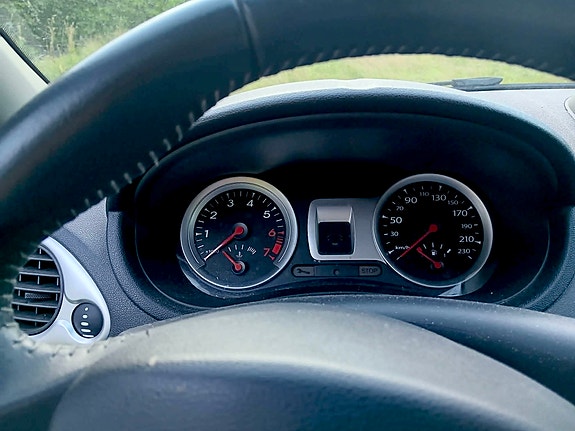 Renault Clio 3 of 7