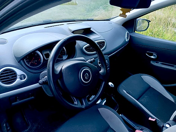 Renault Clio 4 of 7